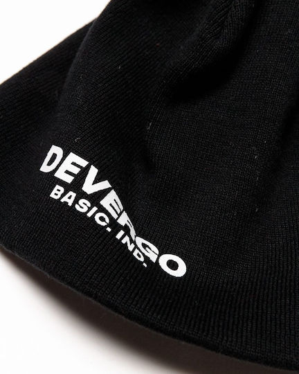 Beanie Beanie in Black color