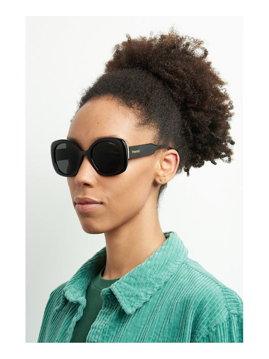 Polaroid Men's Sunglasses with Black Plastic Frame and Gray Polarized Lens