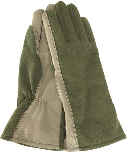 Mil-Tec Military Gloves in Khaki color