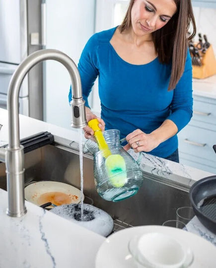 Scrub Daddy Kitchen Sponge for Dishes Blue with Handle Dish Wand