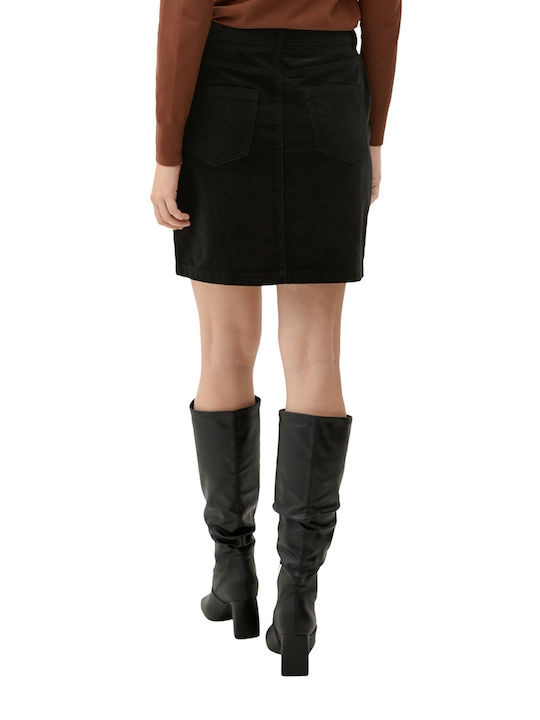 s.Oliver Mini Skirt in Black Color