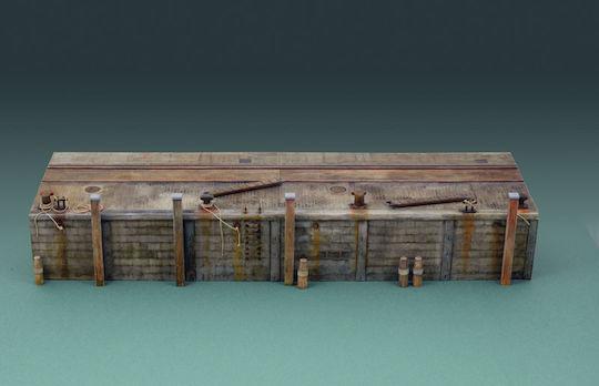 Italeri Φιγούρα Μοντελισμού Long Dock σε Κλίμακα 1:35 60x19.8x8.7εκ.