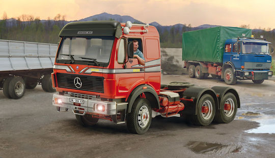 Italeri Modellfiguren Lkw Mercedes Benz 6x4 im Maßstab 1:24 28cm