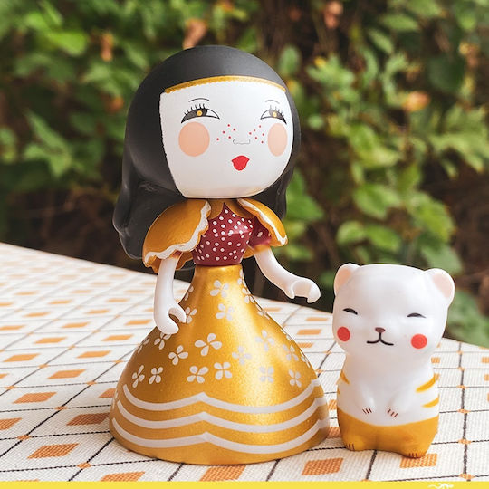 Djeco Princess Mona & Moon Collectible Figure 11cm