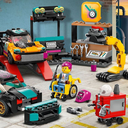 LEGO City Custom Car Garage pentru 6+ ani Ani 60389 | Skroutz Romania