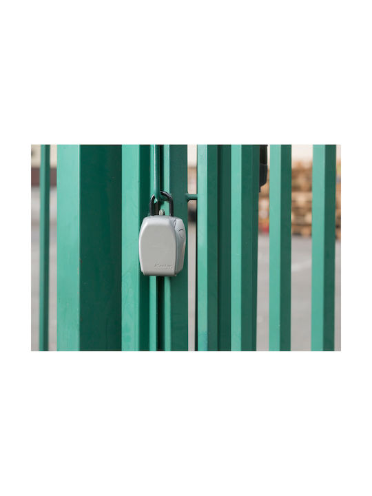 Master Lock Wall-Mounted Combination Key Holder Metallic With Combination Dial 18.8x10.5x4.6cm