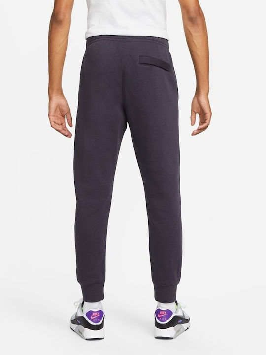 Nike Sportswear Club Men's Fleece Sweatpants with Rubber Purple