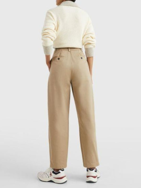 Tommy Hilfiger Co Casual Women's Cotton Capri Trousers in Regular Fit Beige