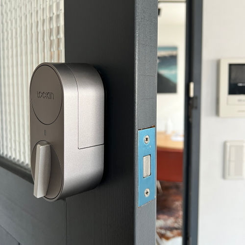 Lockin Electronic Lock G30 in color Gray with Connectivity Wi-Fi and Bluetooth