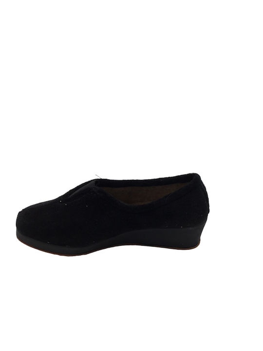 Adam's Shoes Closed-Back Women's Slippers In Black Colour