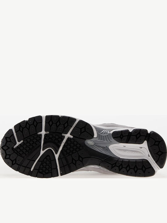 2002R Chunky Sneakers Gray