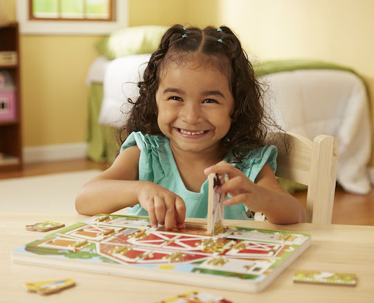 Melissa & Doug Magnetic Construction Toy Magnetic Farm Hide and Seek Board for Children 5+ Years
