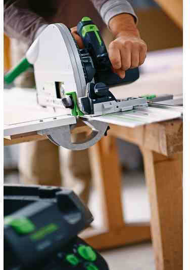 Festool TS 75 EBQ-Plus-FS cu control de viteză și cu sistem de aspirare