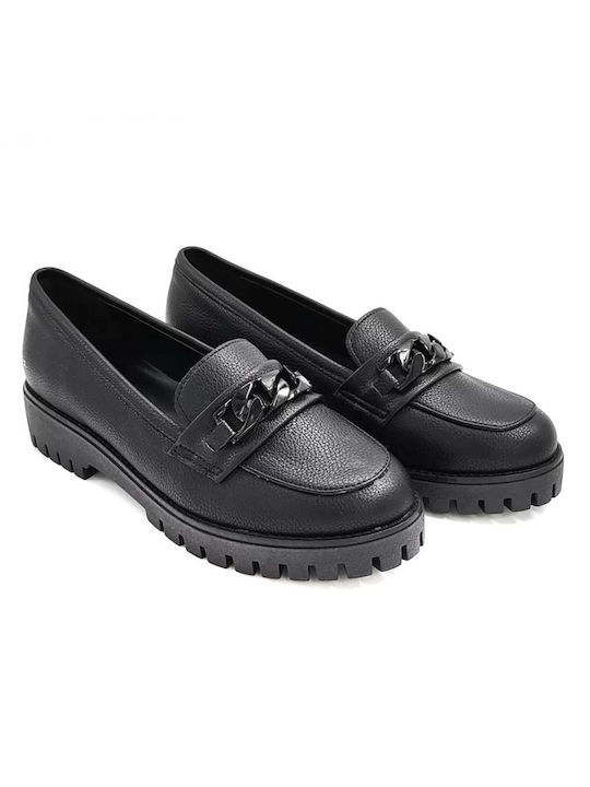 Beatris Leather loafers with chain