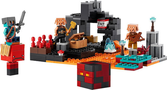 LEGO Minecraft Nether 2022 για 8+ Ετών