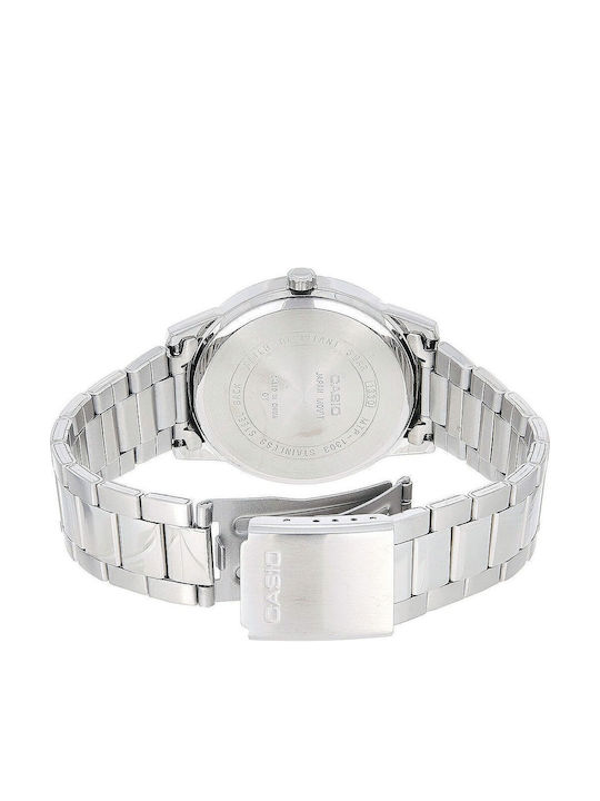 Casio Ανδρικό Ρολόι 40mm Μπαταρίας με Ασημί Μεταλλικό Μπρασελέ