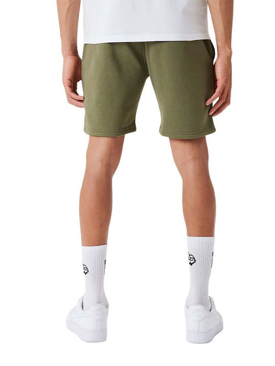 New Era League Essentials Herrenshorts Grün