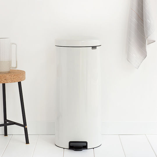 Brabantia Кошче NewIcon с Педал за Боклук от Неръждаема Стомана с Педал Бял 30л