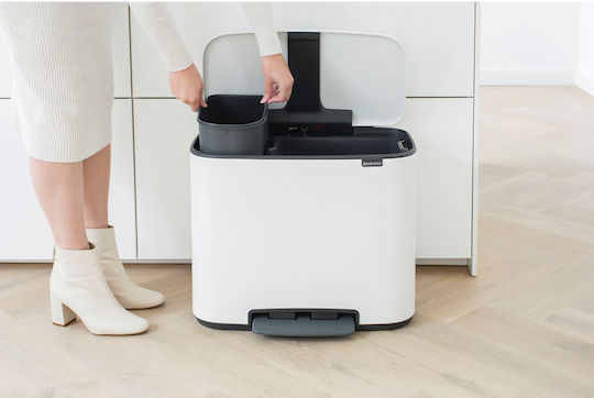 Brabantia Кошче за Рециклиране Пластмасово с Педал Бяло 34л