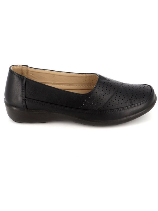 B-Soft Leather Women's Moccasins in Black Color