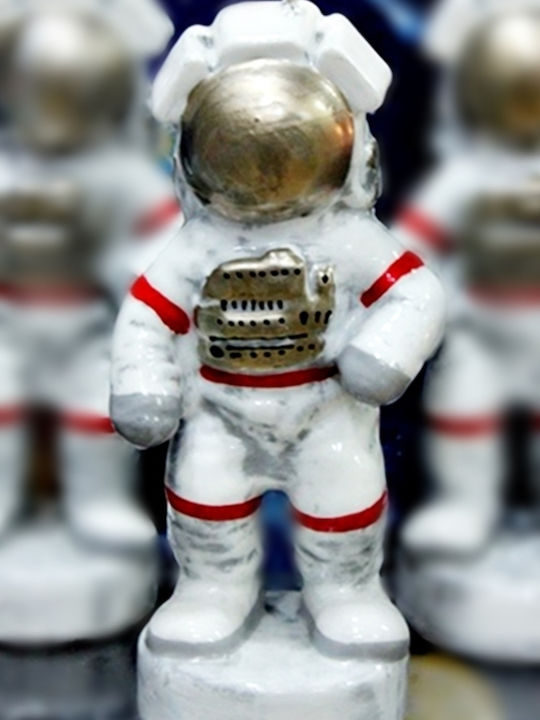 Easter Candle Scented Astronaut 21cm 21pcs White