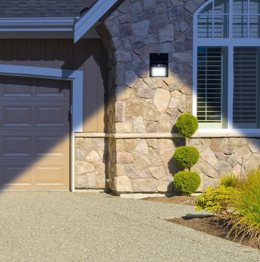 Spot Light Wall Mounted Solar Light 2W Cold White 6000K with Motion Sensor and Photocell IP65 9.6cmx12.4cmcm