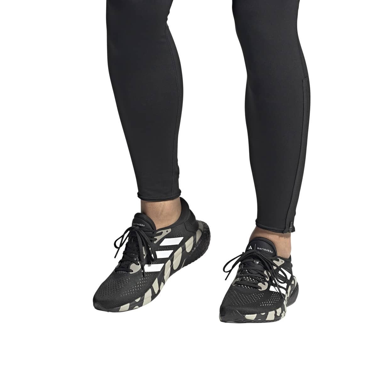 adidas marimekko 27.5cm supernova 期間限定値下げ マリメッコ