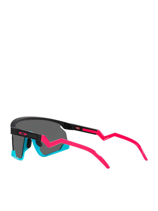 Oakley Bxtr Unisex Sunglasses with Multicolour Plastic Frame and Black Lens OO9280-05