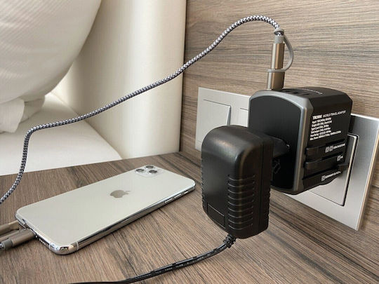 Troika TRA45 BK Αντάπτορας Πρίζας από Universal σε Universal με 3 Θύρες USB