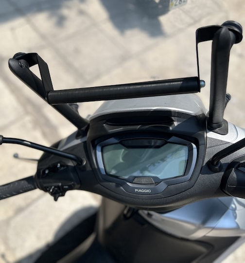 Moto Discovery Mount GPS Motorcycle for Steering Wheel Piaggio Beverly 300 / 400 2021-2023