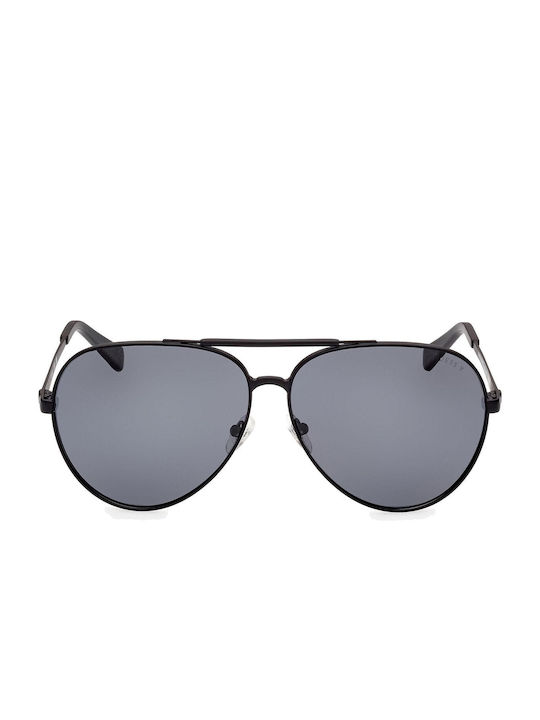 Guess Слънчеви очила с Черно Метален Рамка и Сив Леща GU5209 02D