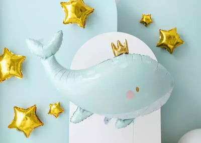 Whale with Crown Foil Blue Balloon, 93 x 60cm.