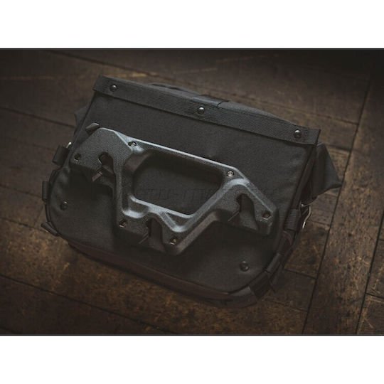 SW-Motech Legend Gear LC1 9.8Es in Schwarz Farbe