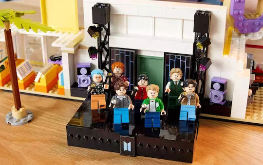 LEGO Idei Lego BTS Dynamite pentru 18+ Ani 749 Bucăți