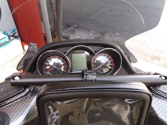 Moto Discovery Suport GPS Motocicletă pentru pe volan Kymco DownTown 300 2010-2015