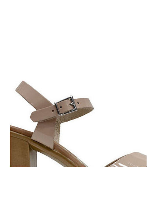 Sandalen aus Lackleder Rosa