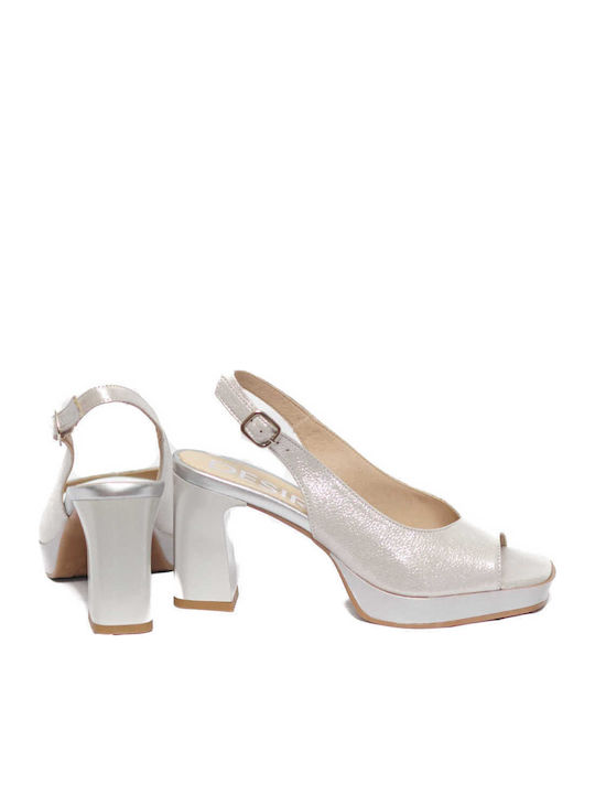 Judit8 Leder Sandalen Silber