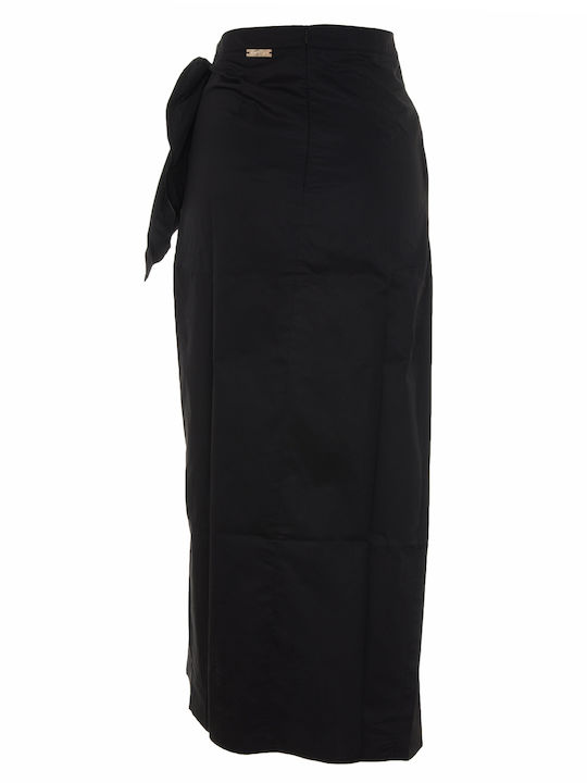 Kendall + Kylie Midi Envelope Skirt in Black color