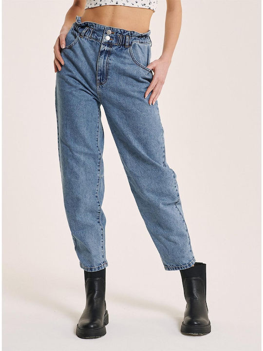 Blue high-waisted jeans with elastic waistband