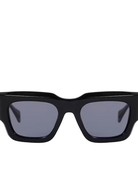 Gigi Barcelona Women's Sunglasses with Black Plastic Frame and Black Lens 6772/1