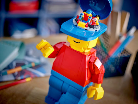 LEGO Minifigures Up-Scaled Lego Minifigure за 10+ Години 654 Бройки