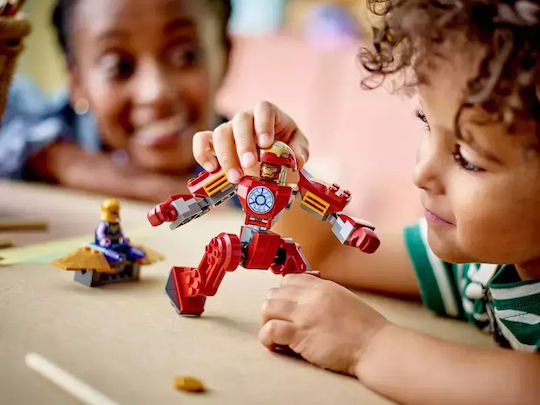 LEGO Marvel Iron Man Hulkbuster vs. Thanos pentru 4+ Ani