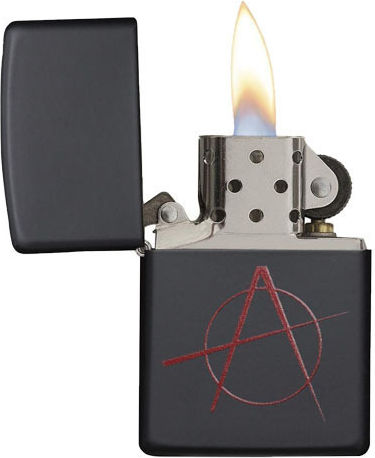 Zippo Ангажимент Пламък Ветроустойчив Анархия