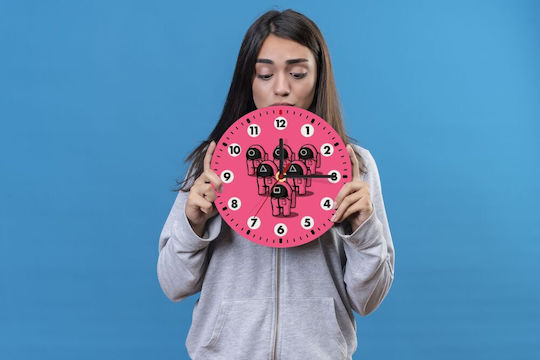 Koupakoupa Wall Clock Wooden Pink Ø19cm