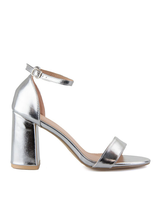 Silia D