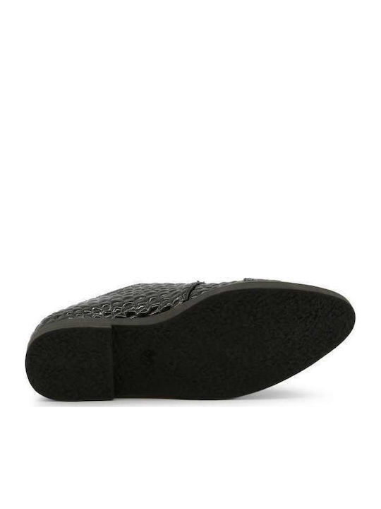 Rocco Barocco Women's Moccasins in Black Color