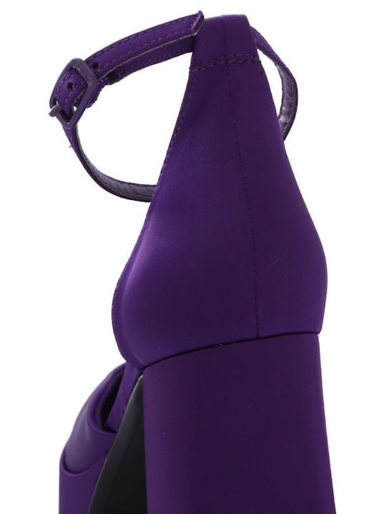 Pumps mit Riemchen Lila
