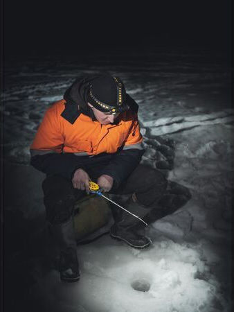 Armytek Wiederaufladbar Taschenlampe LED IP68 mit maximaler Helligkeit 1120lm
