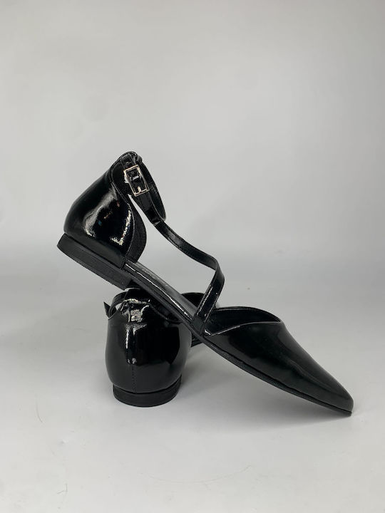 Patent Leather Pointy Ballerinas With strap Black
