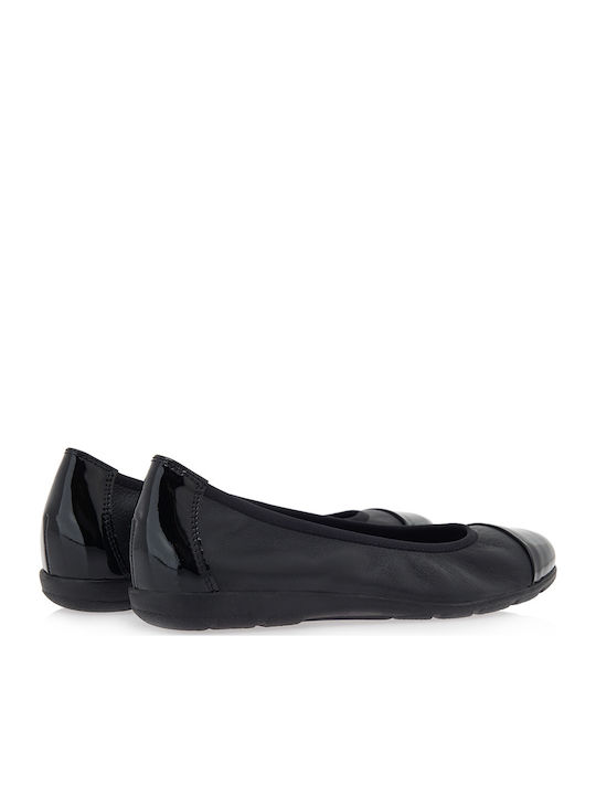 Lederne Damen Ballerinas in Schwarz Farbe